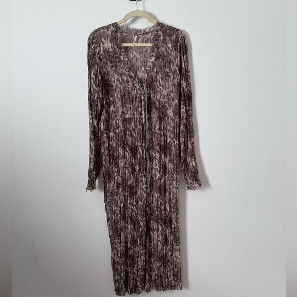 Free People cover up - Picture 2 of 3